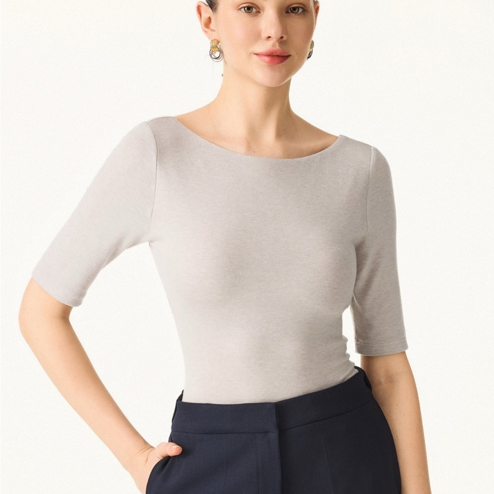 OGL Women's Light Gray Short Sleeve Top